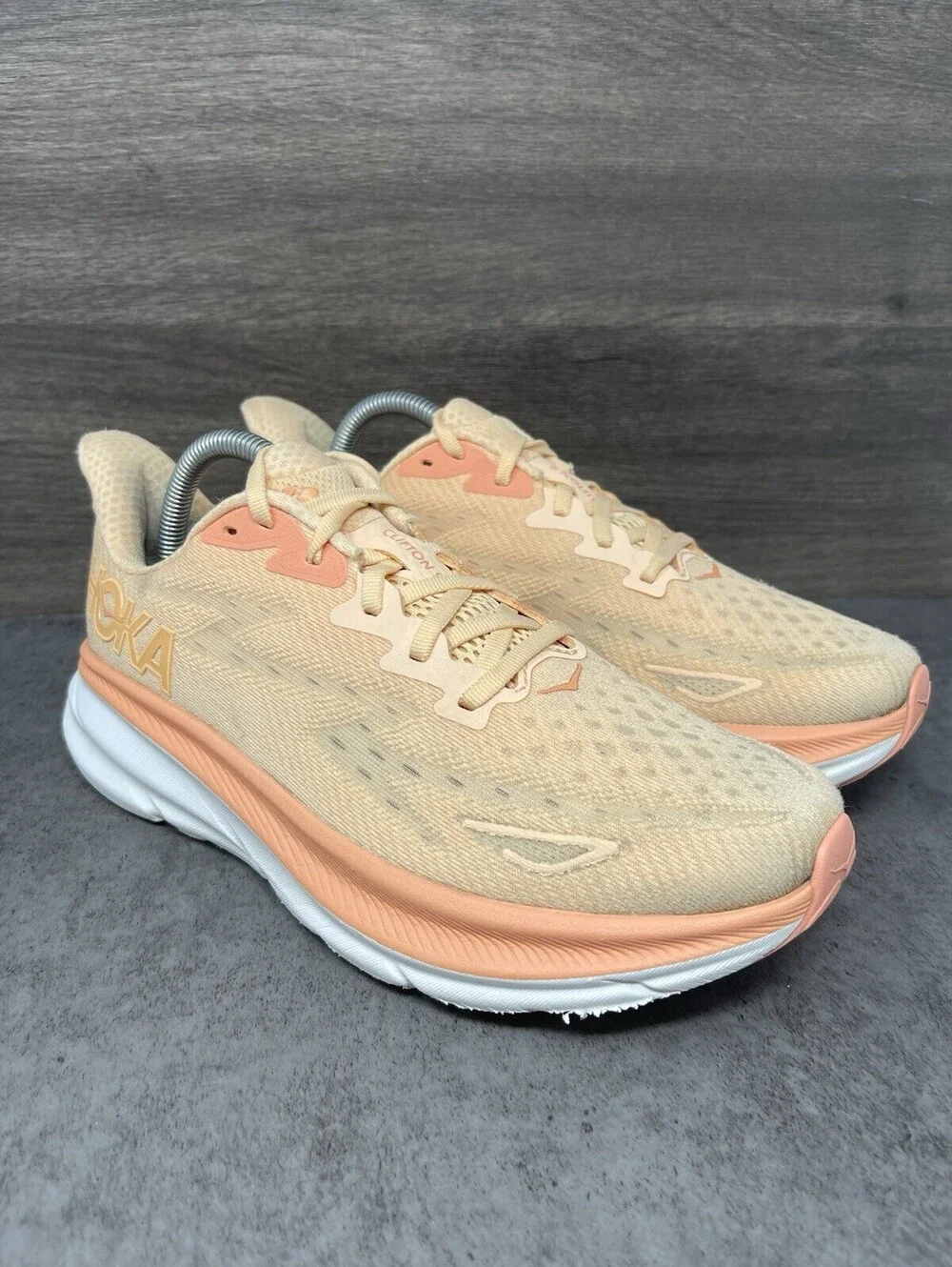 HOKA Clifton 9 Womens Size 8.5 Cantaloupe White Road Running Walking Shoes
